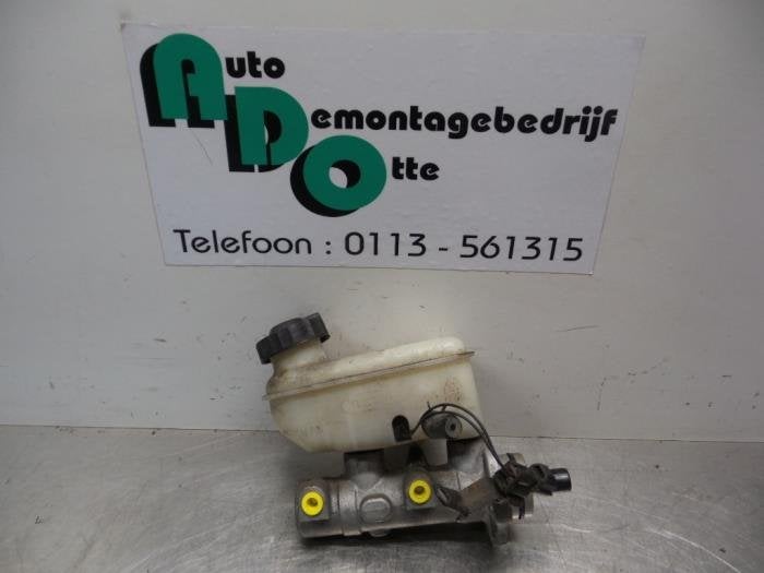Hoofdremcilinder van een Kia Sorento (Sorento 03-), Auto-onderdelen, -, -, Ophalen of Verzenden, -