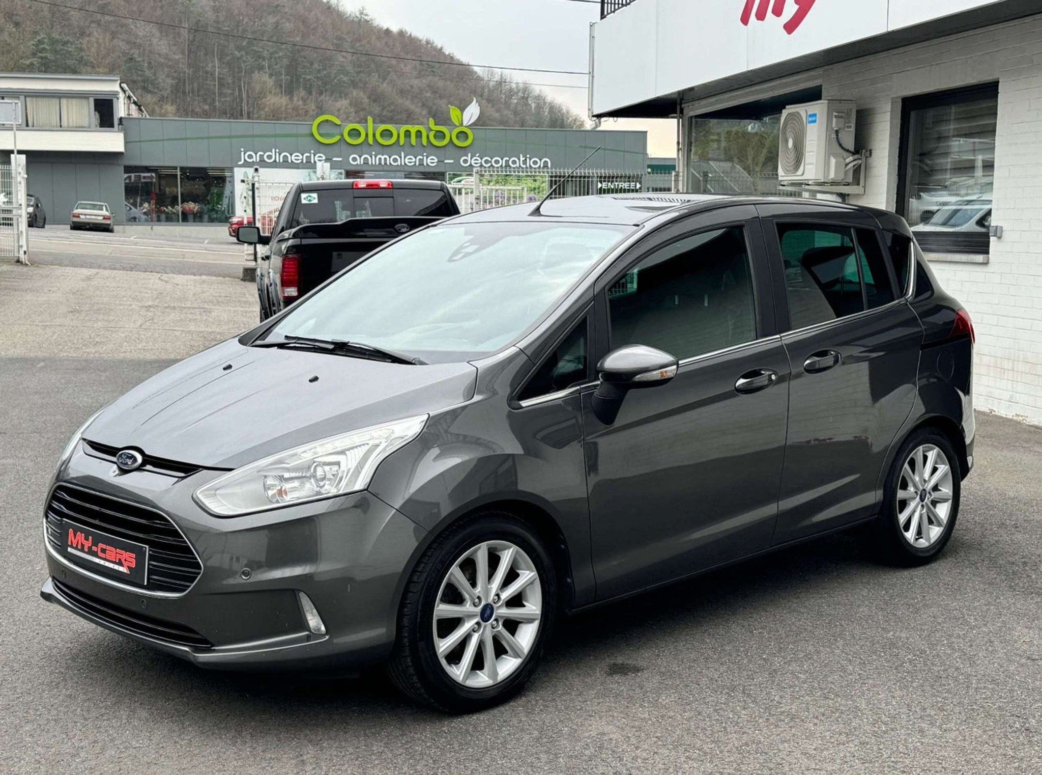 Ford B-MAX 1.5 TDCi TITANIUM GPS LED JA ETAT NEUVE, Voorwielaandrijving, 1780 kg, Stof, Gebruikt