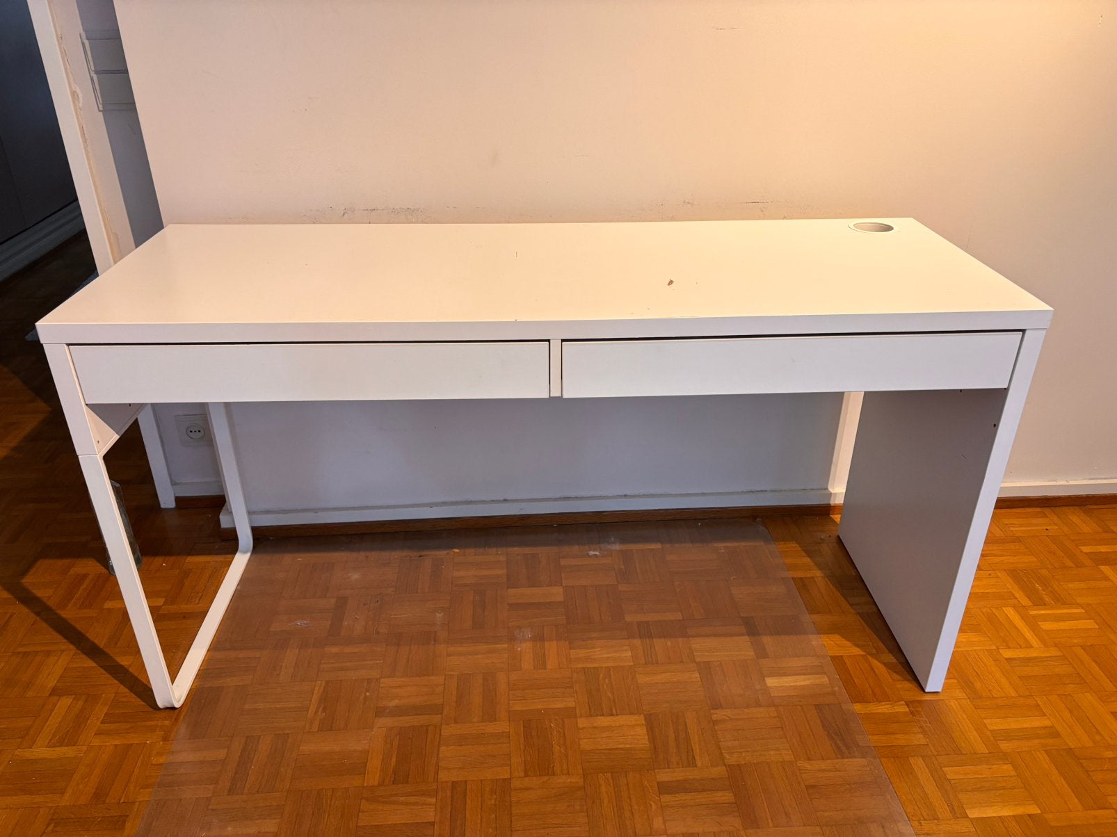 Bureau IKEA MICKE blanc – 142 x 50 cm, Maison & Meubles, Métal, Comme neuf, Enlèvement, IKEA