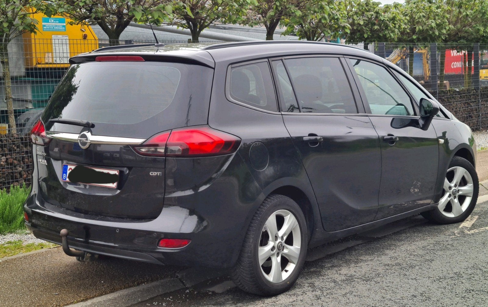 opel zafira 20cdti new model clima 240mkm 3700€, Autos, Opel, Euro 5, Boîte manuelle, 5 portes, Particulier