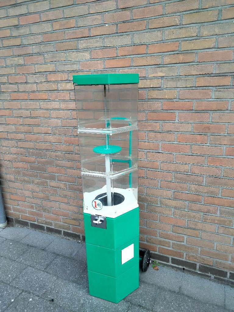 Capsule automaat, Ophalen