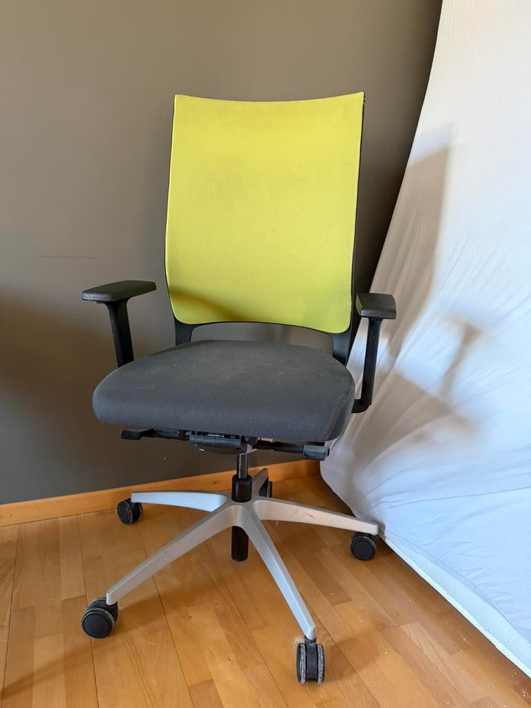Gratis Ikea bureaustoel, Huis en Inrichting, Ophalen, Gebruikt, Groen, Bureaustoel