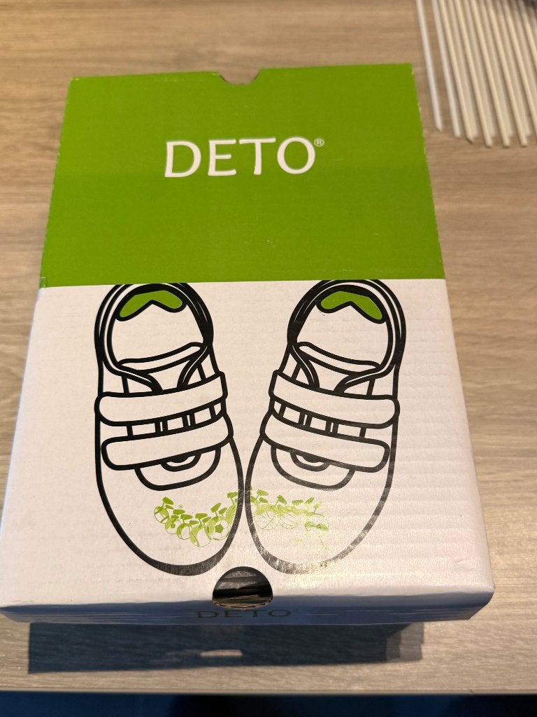 Nieuwe turnpantoffels DETO 26/27, Ophalen, DETO, Nieuw, Jongen of Meisje