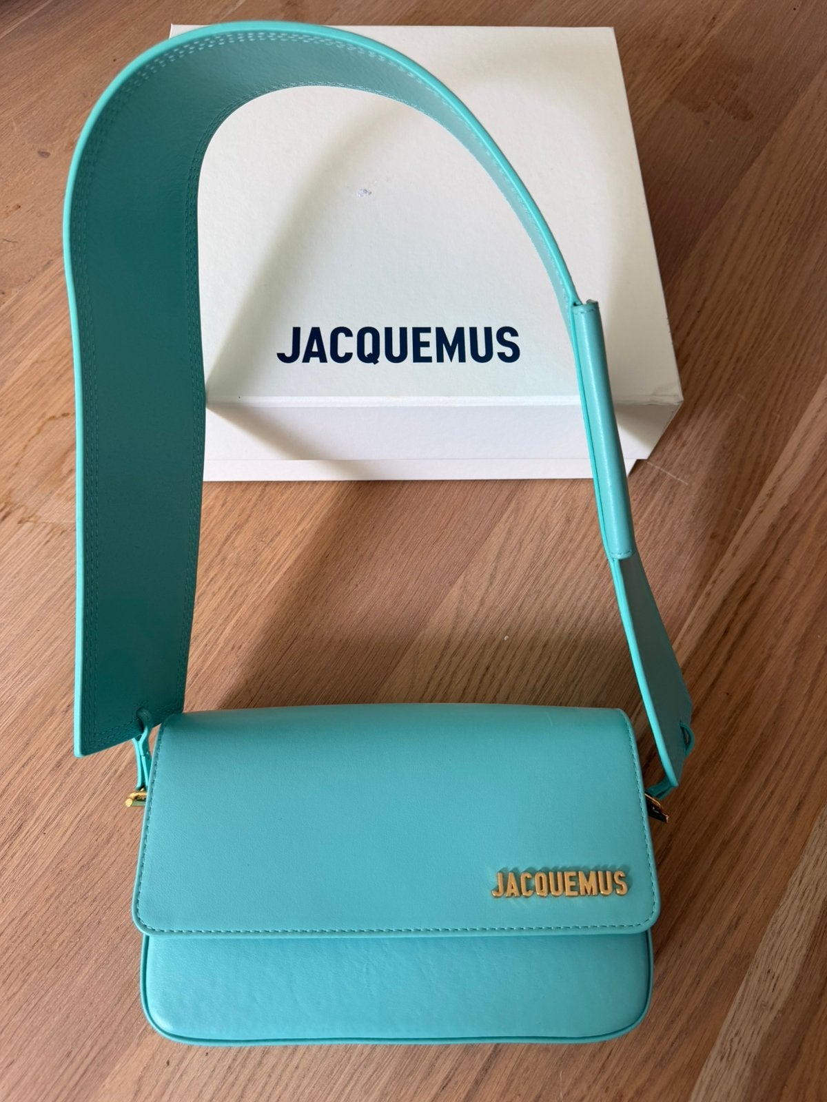 Sac Jacquemus, Autres marques, Cuir, Enlèvement ou Envoi, Comme neuf
