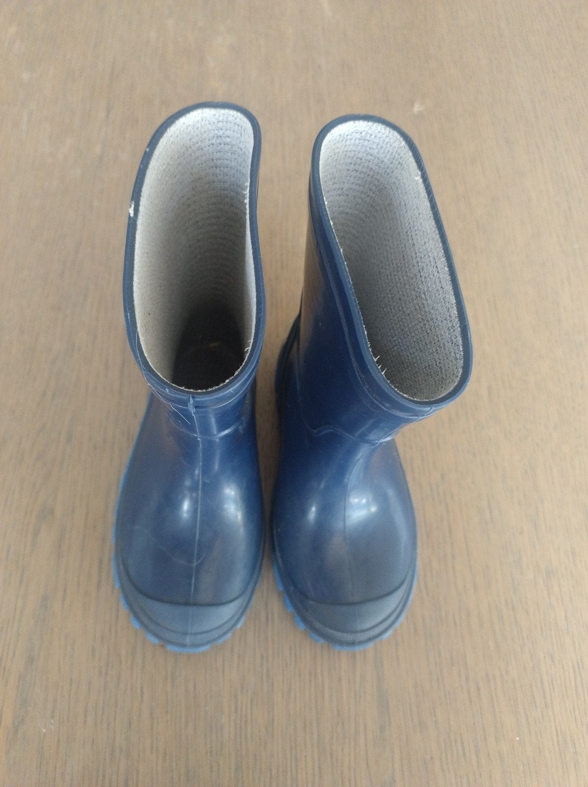 bottes enfant taille 24, Enfants & Bébés, Vêtements enfant | Chaussures & Chaussettes, Enlèvement, Utilisé, Bottes, Garçon ou Fille