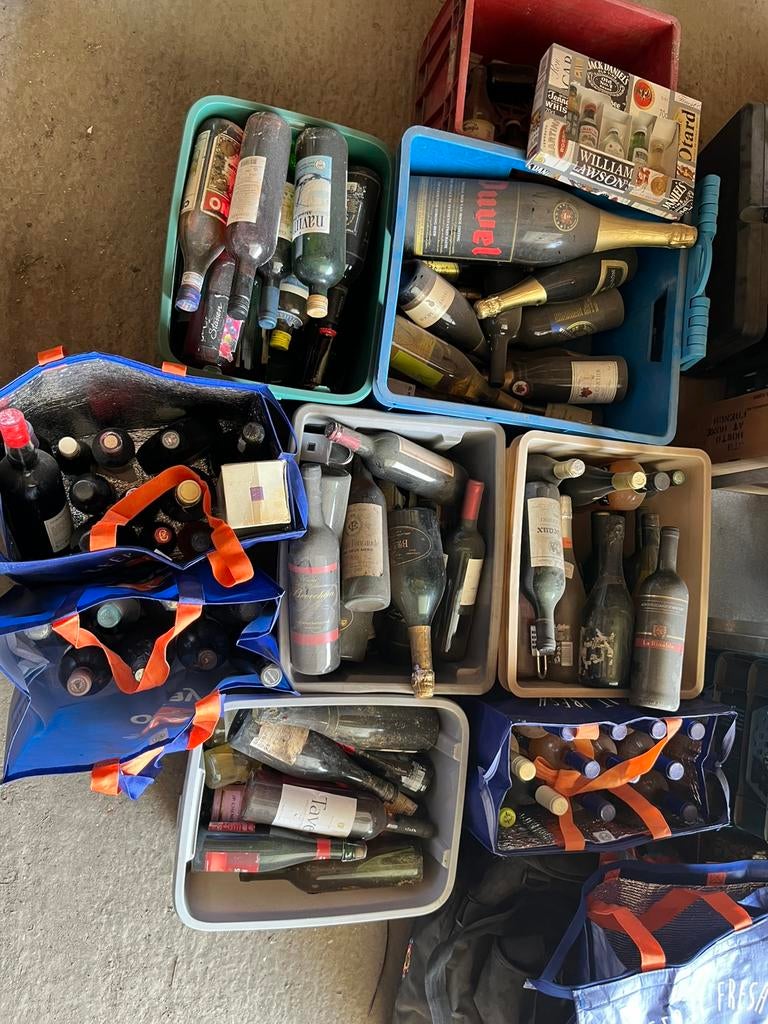 Lot wijnen en dranken, Ophalen