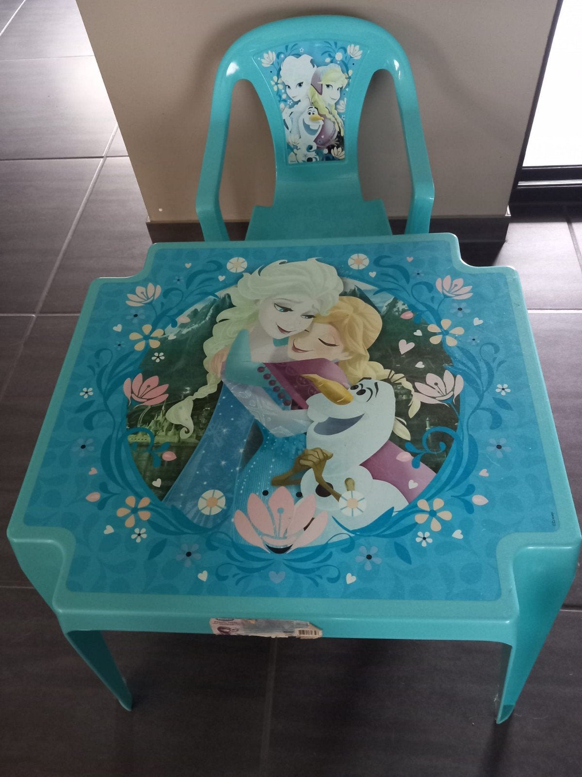 kinder tafel en stoel frozen, Kinderen en Baby's, Ophalen, Gebruikt, Tafel(s) en Stoel(en)