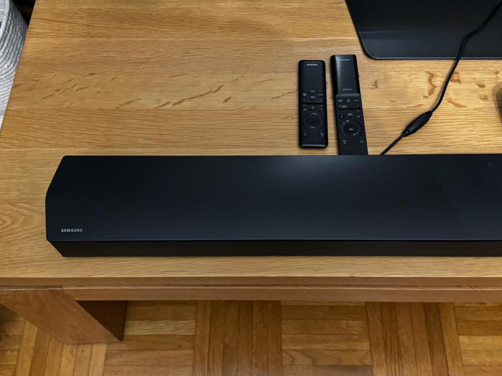 Samsung tv and soundbar, Enlèvement, Comme neuf