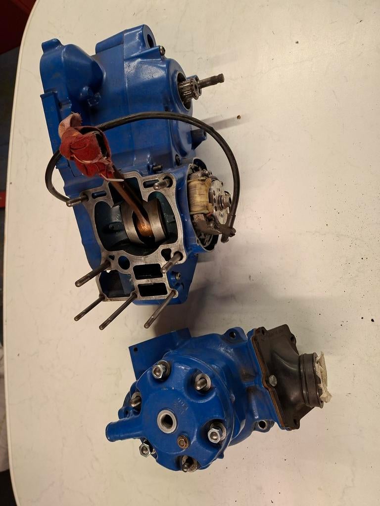 Suzuki RM 250 1987 motor onderdelen, Ophalen, Cilinder