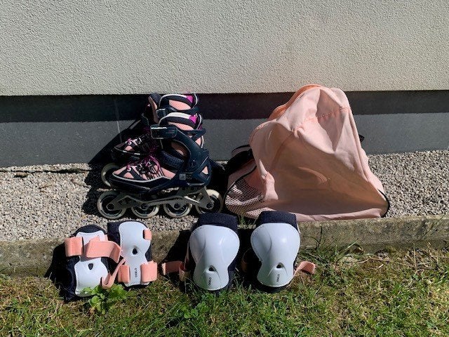 Skeelers maat 35-38 met beschermers & opbergtas, Sport en Fitness, Skeelers, Kinderen, Inline skates 4 wielen, Ophalen, Overige merken