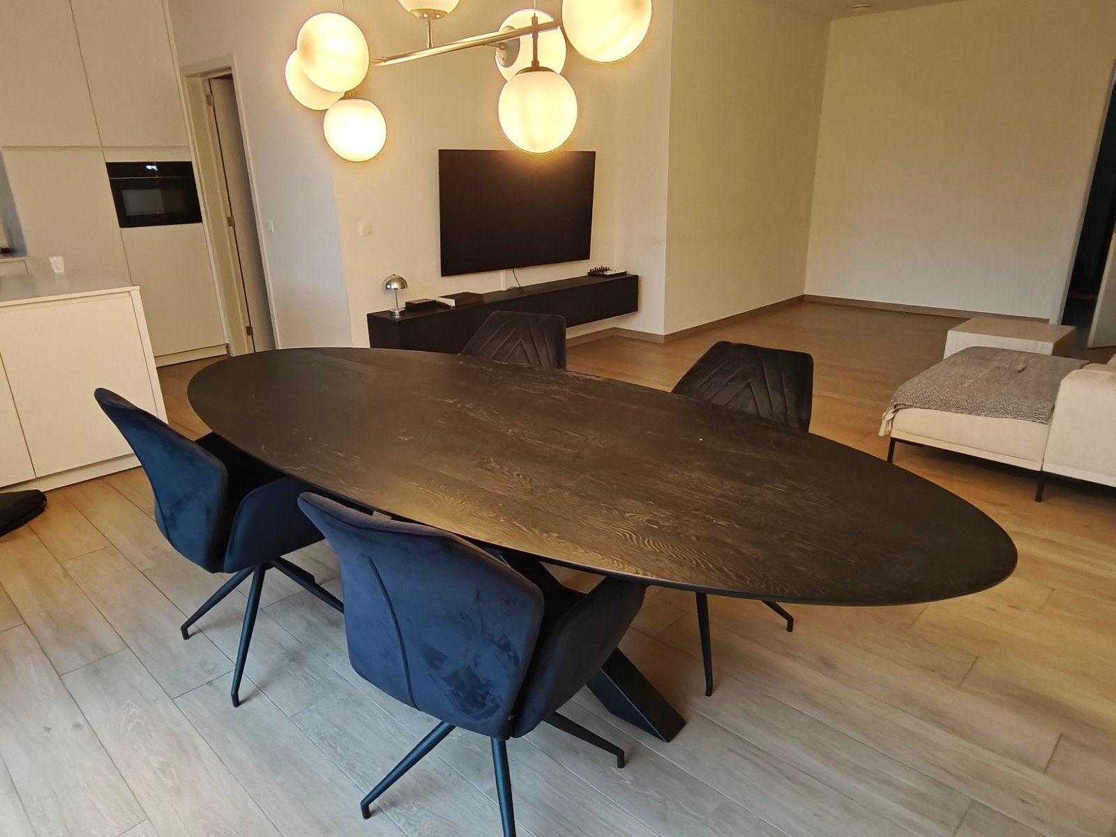 Mooie grote houten teak eettafel met 4 stoelen, Huis en Inrichting, Ophalen, Gebruikt, Teakhout, 200 cm of meer