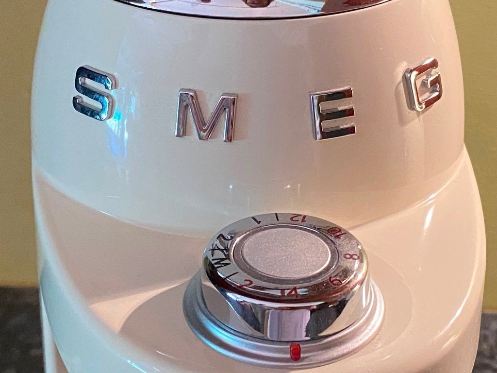 Smeg koffiemolen crème, Maison & Meubles, Beige, Comme neuf, Enlèvement, Smeg