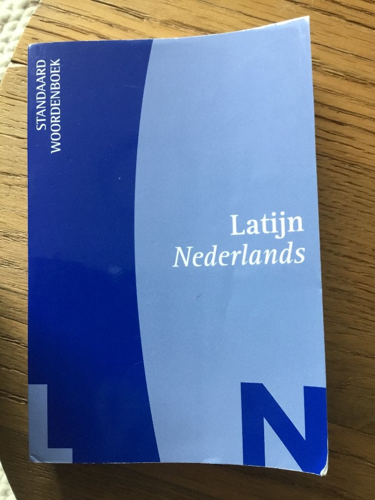 Woordenboek Latijn Nederlands, Boeken, Latijn, Overige uitgevers, Ophalen, Gelezen