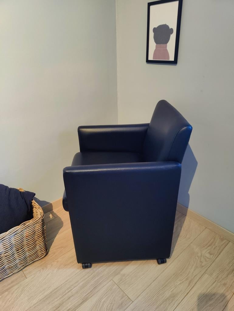 Zwarte stoelen x2, Ophalen