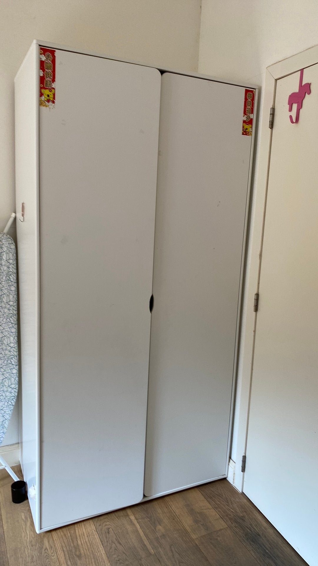 witte kleerkast van ikea, Huis en Inrichting, Kasten | Roldeurkasten en Archiefkasten, Ophalen, 100 tot 150 cm, 200 cm of meer