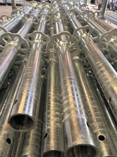 Steigermateriaal – Alle afmetingen – Ruime voorraad, Ophalen, Nieuw