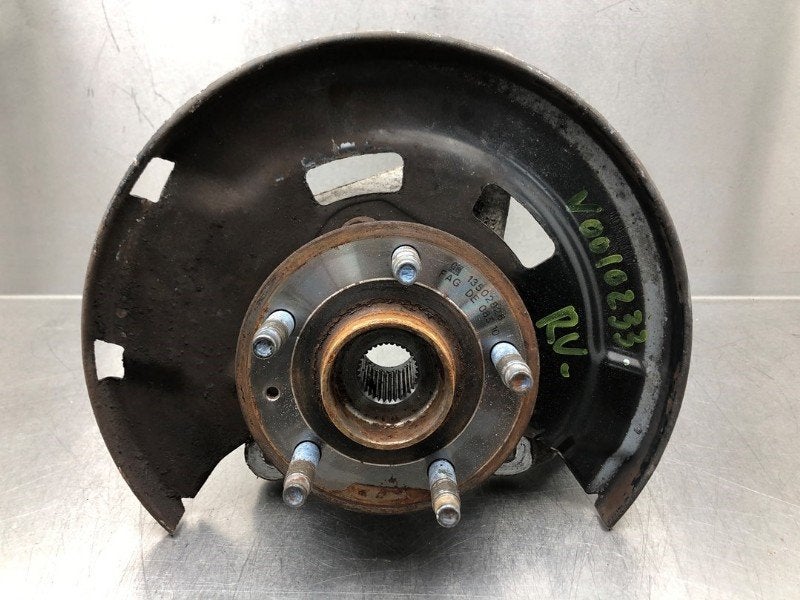 MOYEU DE ROUE AVANT Daewoo / Chevrolet Cruze (|13502828|), Utilisé, Daewoo