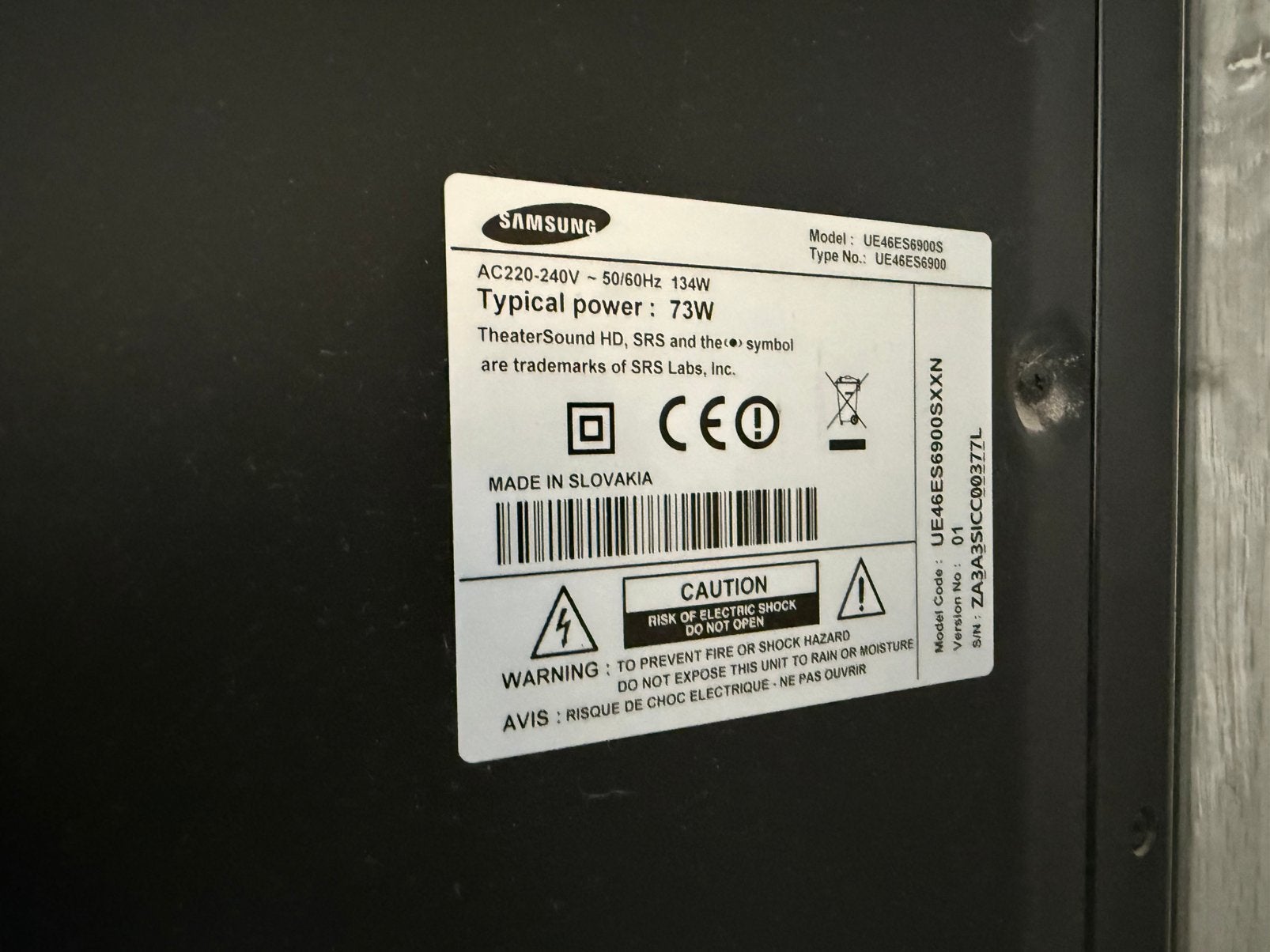 Téléviseur intelligent Samsung de 46 et 116 cm avec support, Enlèvement, Comme neuf