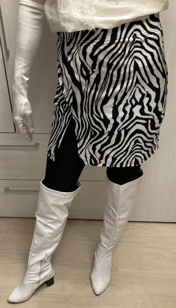 Mini-jupe à imprimé zèbre Temu taille M, Vêtements | Femmes, Neuf, Taille 38/40 (M), Enlèvement ou Envoi, Au-dessus du genou