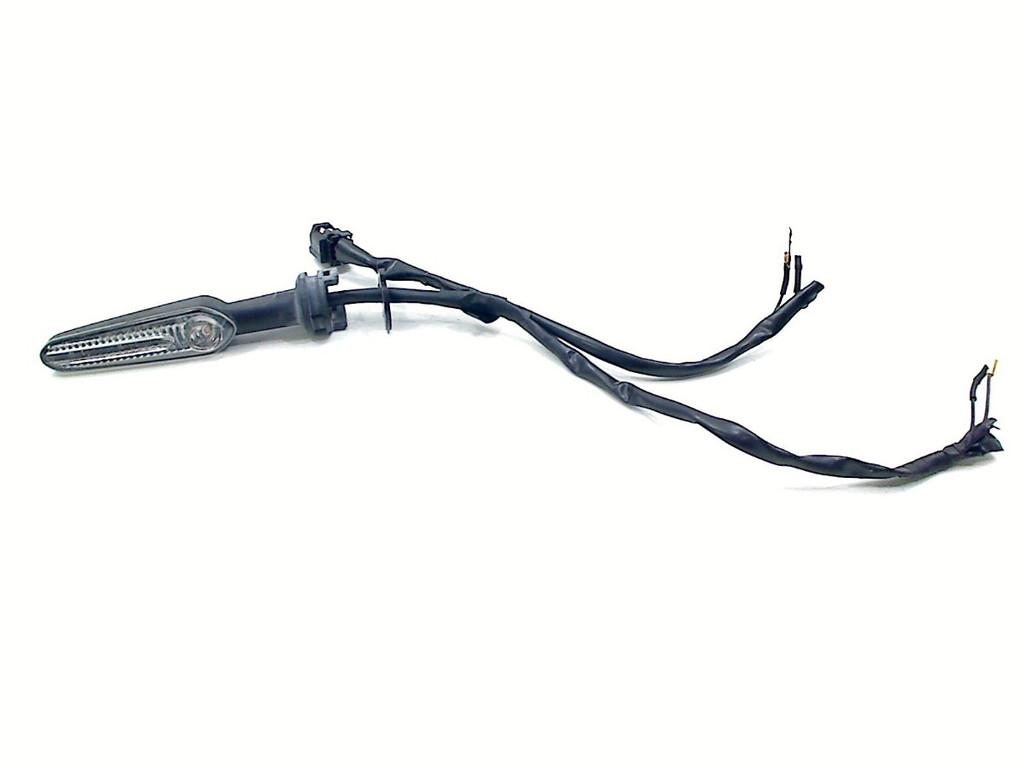 KNIPPERLICHT Yamaha MT 09 2021-2023 (MT09 B7N), Motoren, Dhr. S. di Majo, Gebruikt, Info@cama-motorparts.nl, P.J. Troelstraweg 8 8
3144 CX  MAASSLUIS, NL