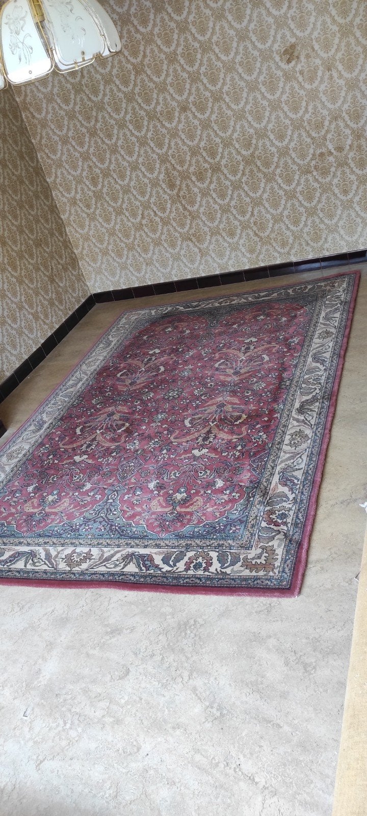 Handgeknoopte oosterse 100% wollen tapijt met  bloemenpatroo, Huis en Inrichting, Stoffering | Tapijten en Vloerkleden, Ophalen