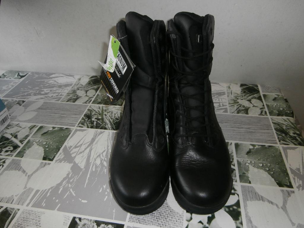 Bottines de sécurité Magnum neuf, Neuf, Enlèvement ou Envoi, Chaussures de travail, Noir