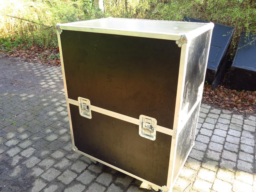 flightcase voor boxen, Muziek en Instrumenten, Behuizingen en Koffers, Zo goed als nieuw, Flightcase, Ophalen