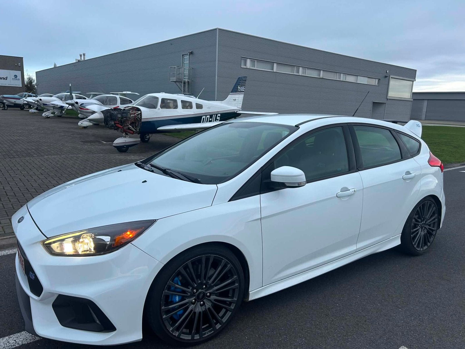 Ford focus RS 89000km, Autos, Focus, Cuir et Alcantara, Achat, Euro 6