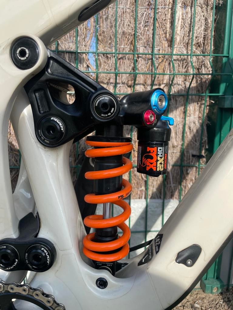 Pivot switchblade taille L 2021, Autres marques, Comme neuf, Enlèvement, VTT tout suspendu