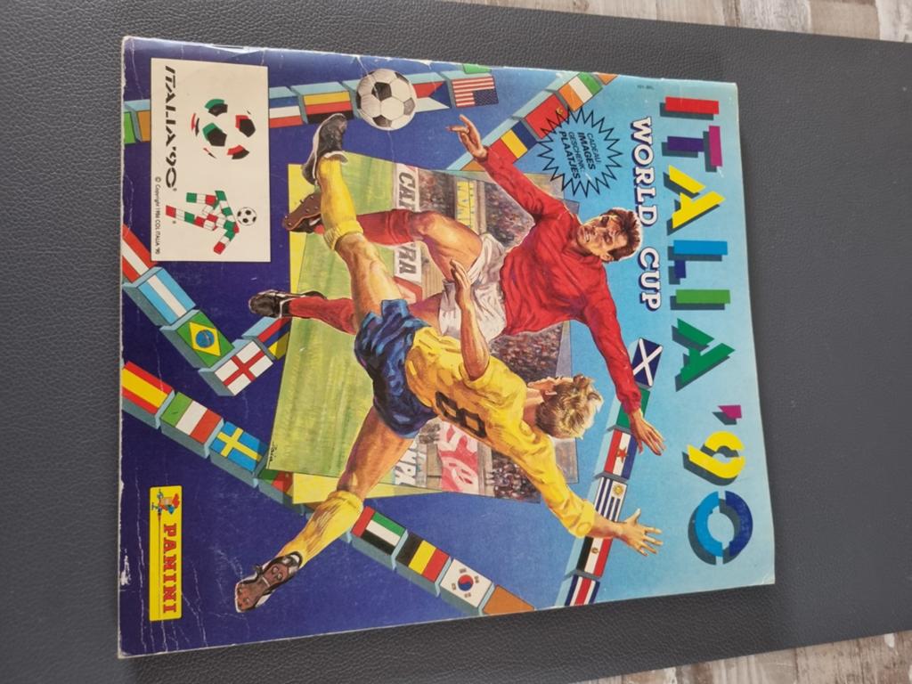 Coupe du monde Italia1990 complet, Enlèvement