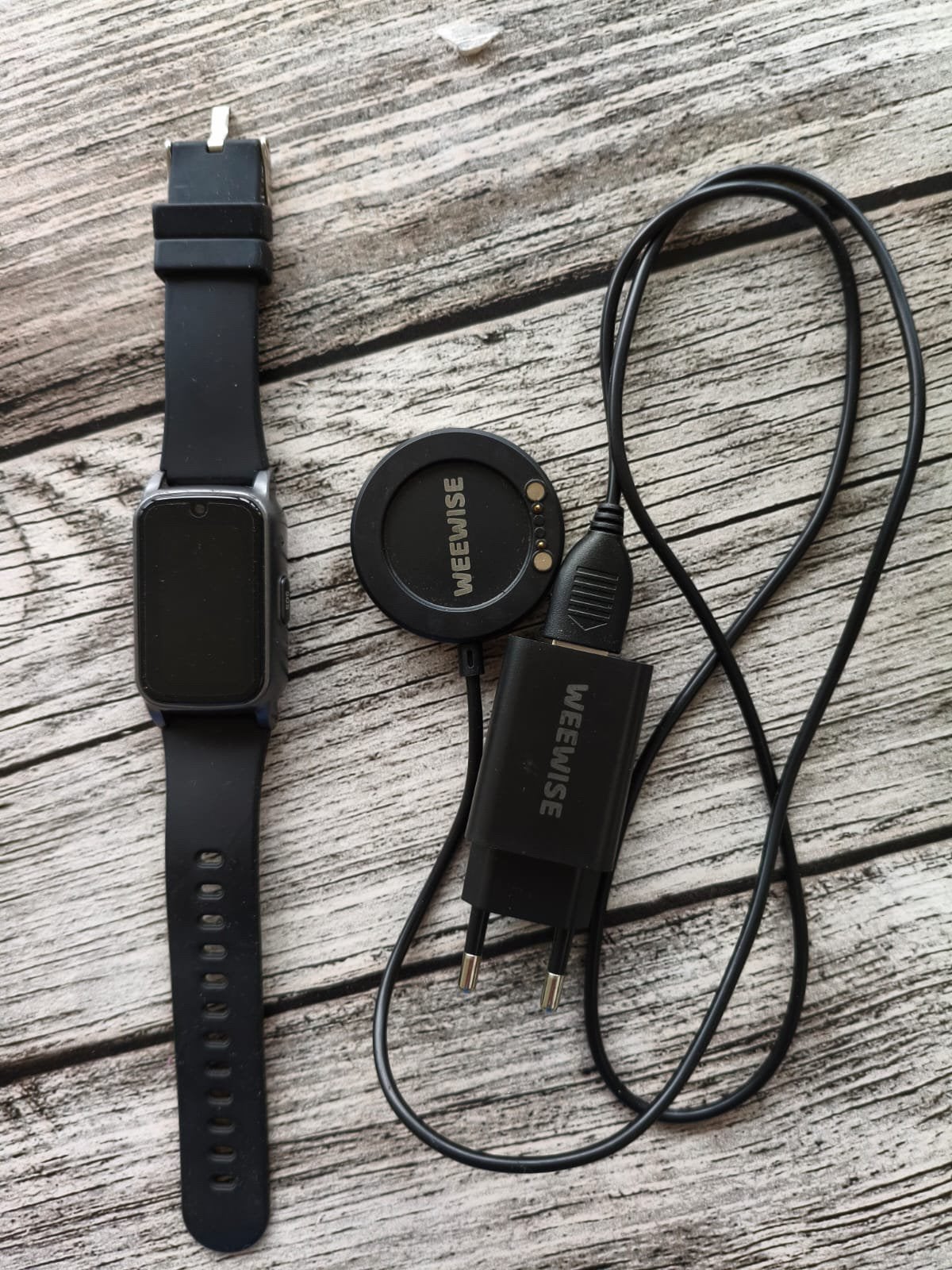 Valhorloge Weewise WS78 senior smartwatch, Bijoux, Sacs & Beauté, Montres de sport, Enlèvement ou Envoi, Comme neuf