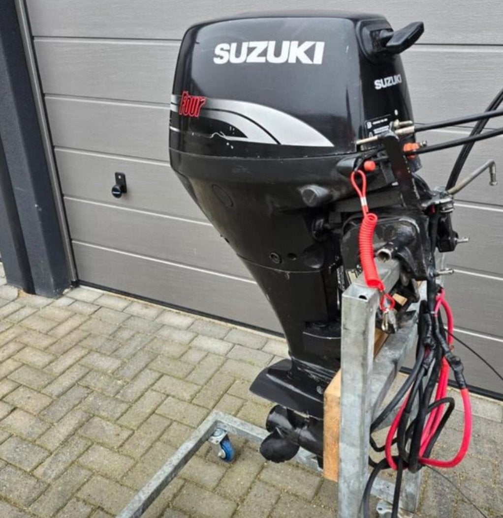 Suzuki 15 pk 4 takt, Sports nautiques & Bateaux, Enlèvement, Utilisé, Moteur hors-bord, Essence