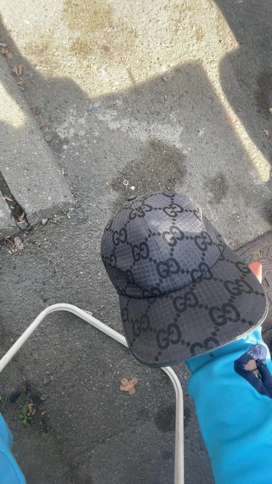Casquette gucci grise, Vêtements | Hommes, Envoi, Casquette