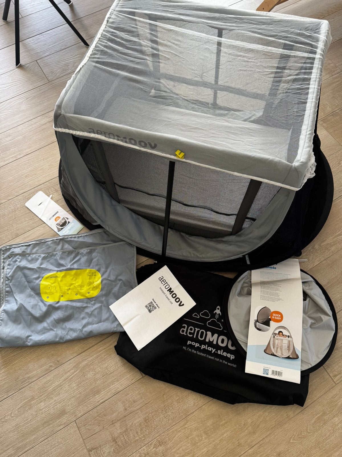 AeroMoov Instant Travel Cot – reisbedje / box – complete set, Enlèvement ou Envoi, Comme neuf, Lit de voyage