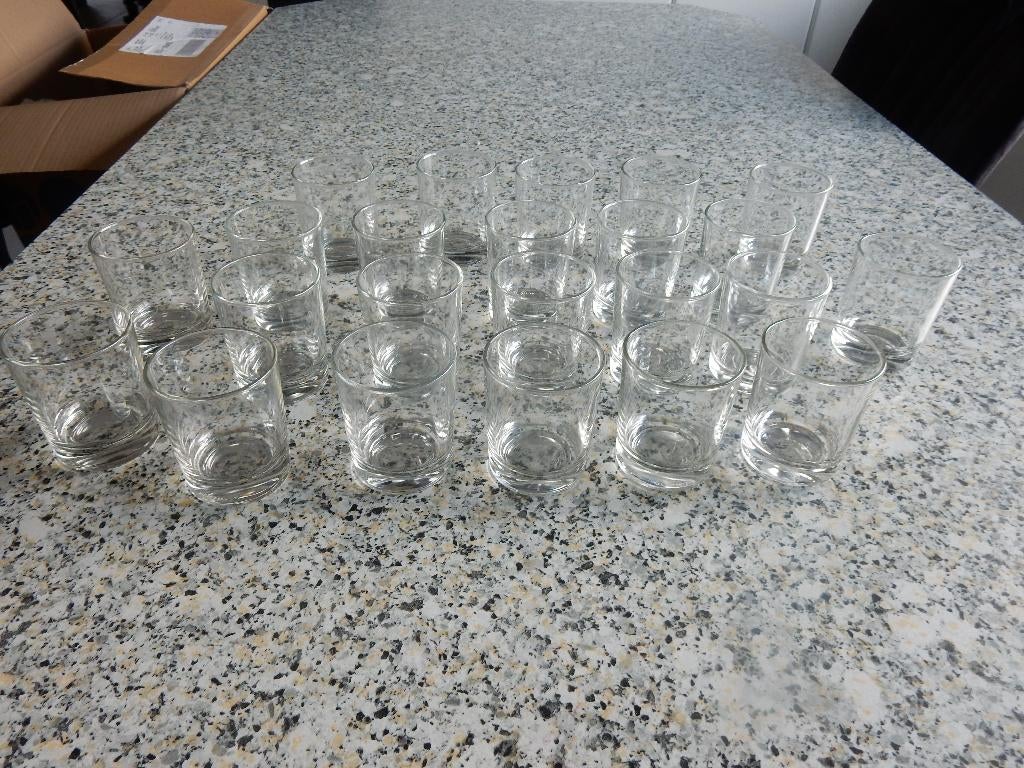nr.193 - Kleine dessertglaasjes, Enlèvement, Comme neuf, Verre, Autres types