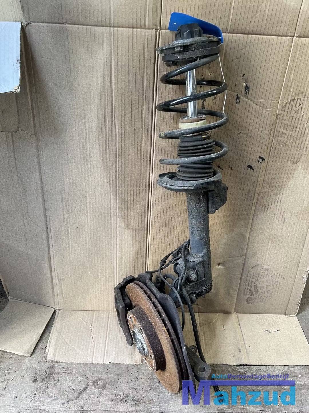 MERCEDES B-KLASSE W245 Links voor veerpoot 2005-2011, Gebruikt, Mercedes-Benz AG, Mercedes-Benz, Mercedesstrasse 120
70372  Stuttgart, DE