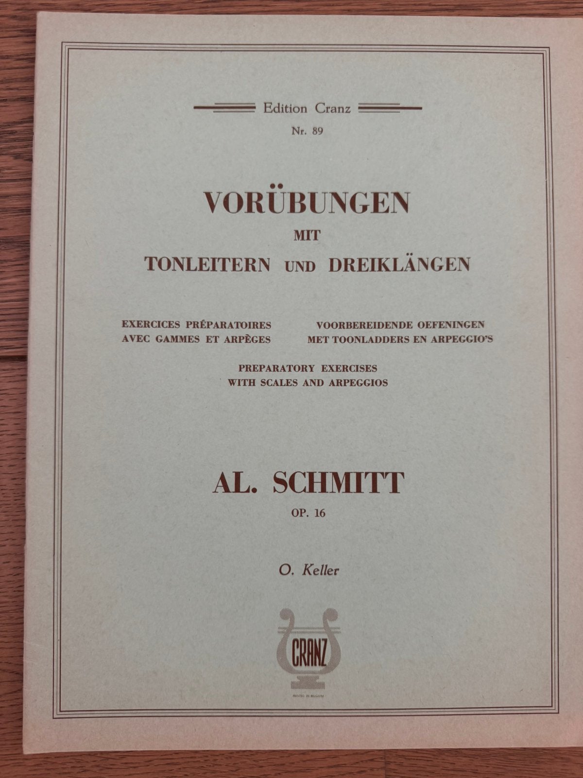 Pianoboek: Vorübungen mit tonleitern und dreiklängen, Ophalen of Verzenden, Zo goed als nieuw
