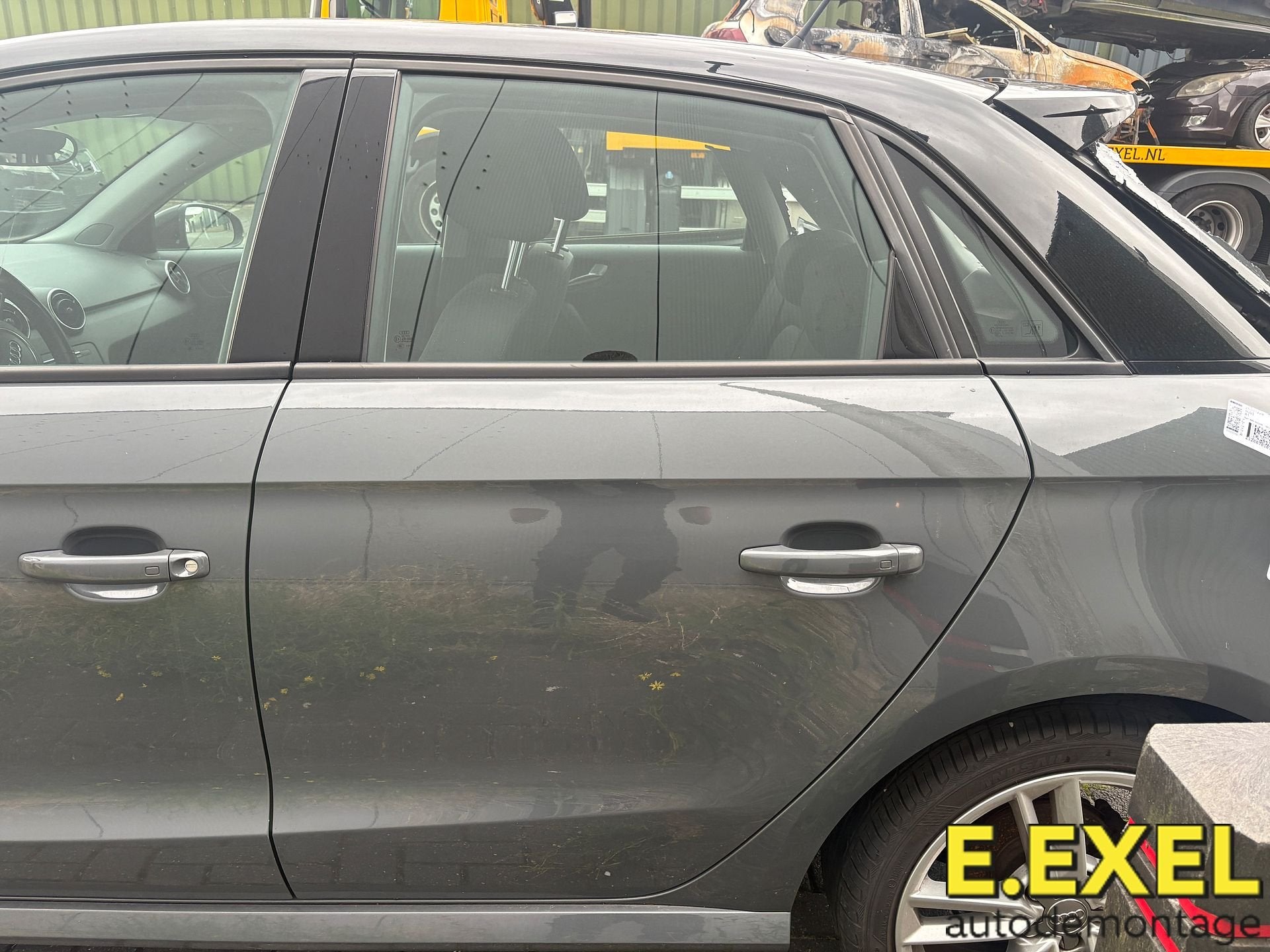 Complete Deur links achter Audi A1 2011-18 Kleur : LX7M, Gebruikt, -, Deur, -