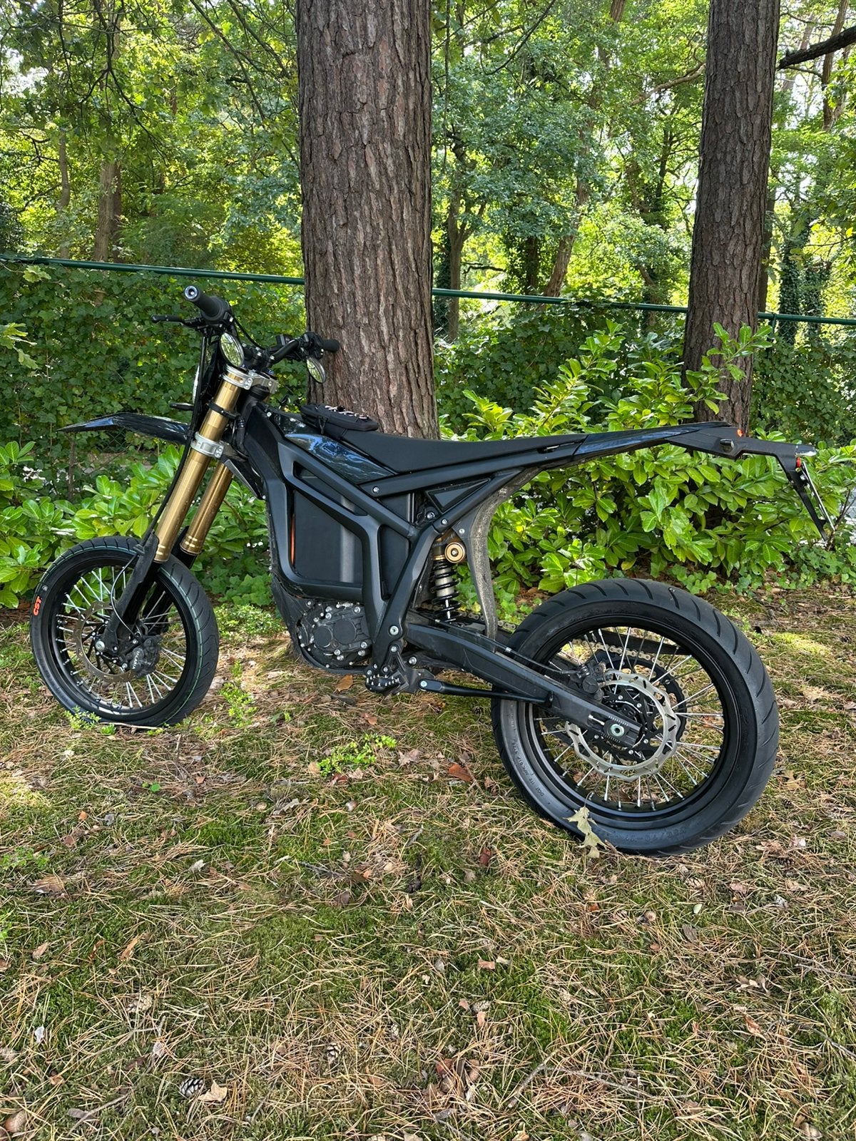 Talaria komodo, Fietsen en Brommers, 125 cc, Zo goed als nieuw, 1 versnellingen, Ophalen