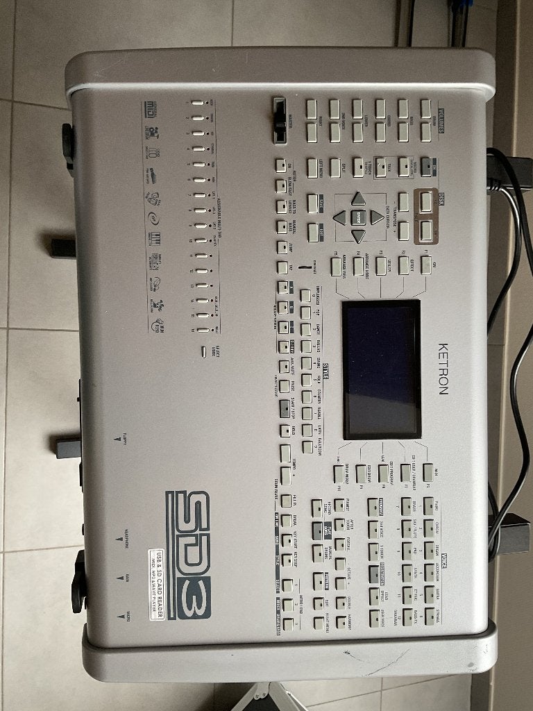 Module audio Ketron SD 3 avec support, Musique & Instruments, Enlèvement, Utilisé, Autres marques
