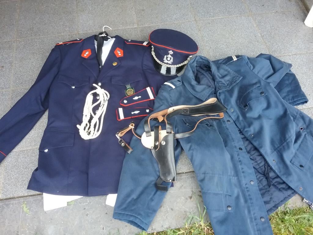 Rijkswacht gendarmerie uniforme, Envoi, Gendarmerie