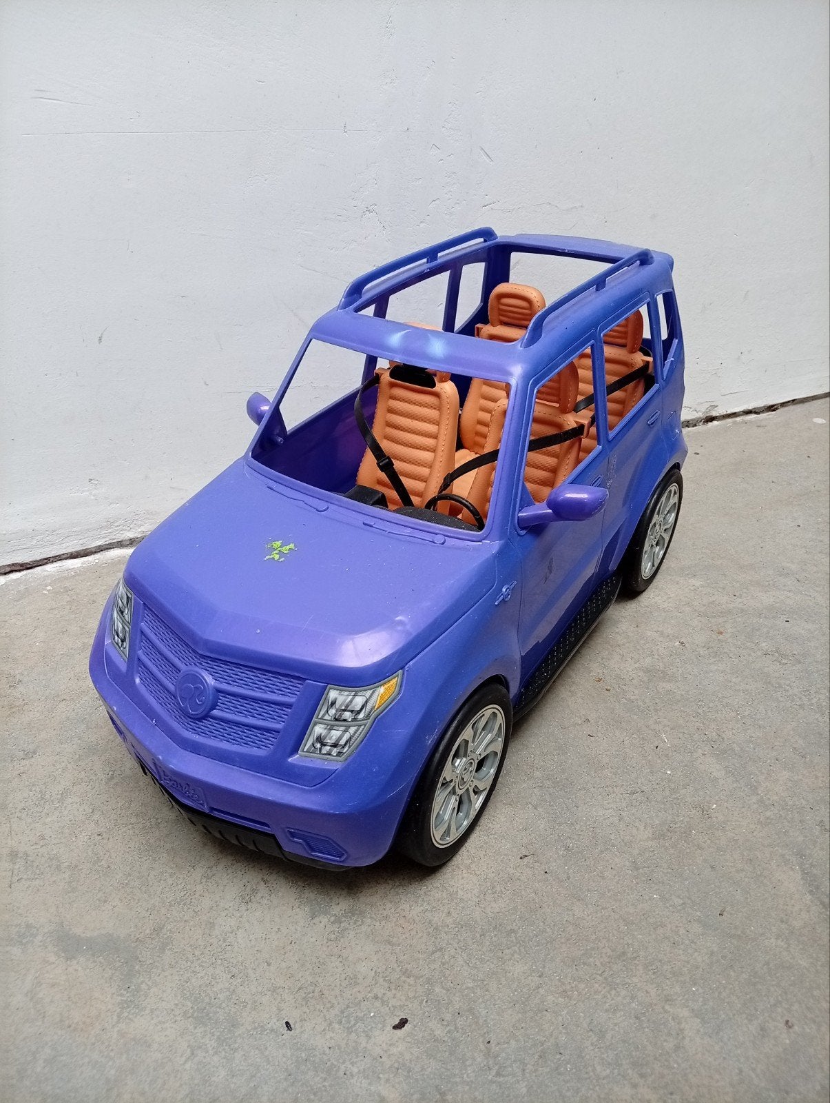 voiture Barbie, Enlèvement