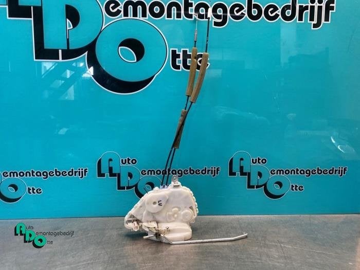Serrure portière mécanique 4portes avant gauche d'un Honda, Honda, -, 3 mois de garantie, Utilisé