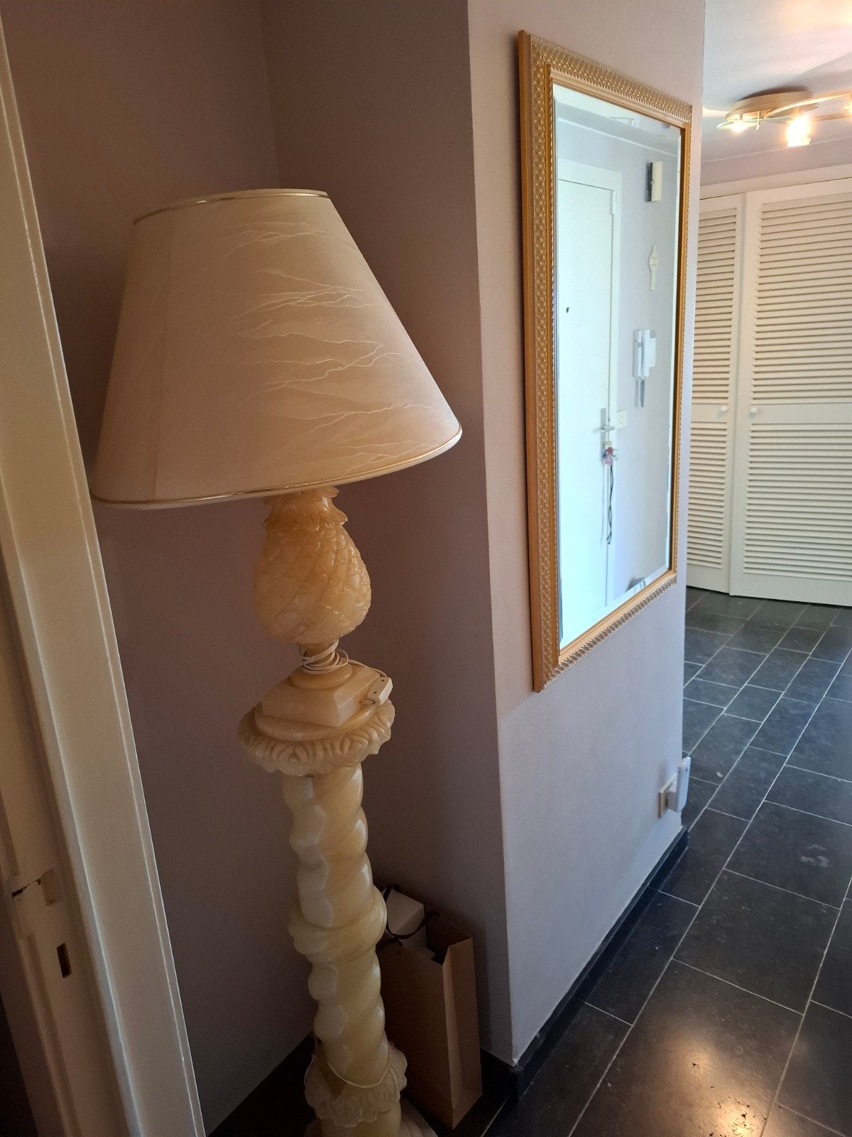 Lampadaire en albâtre, en 2 pièces, Maison & Meubles, Lampes | Lampadaires, Enlèvement ou Envoi