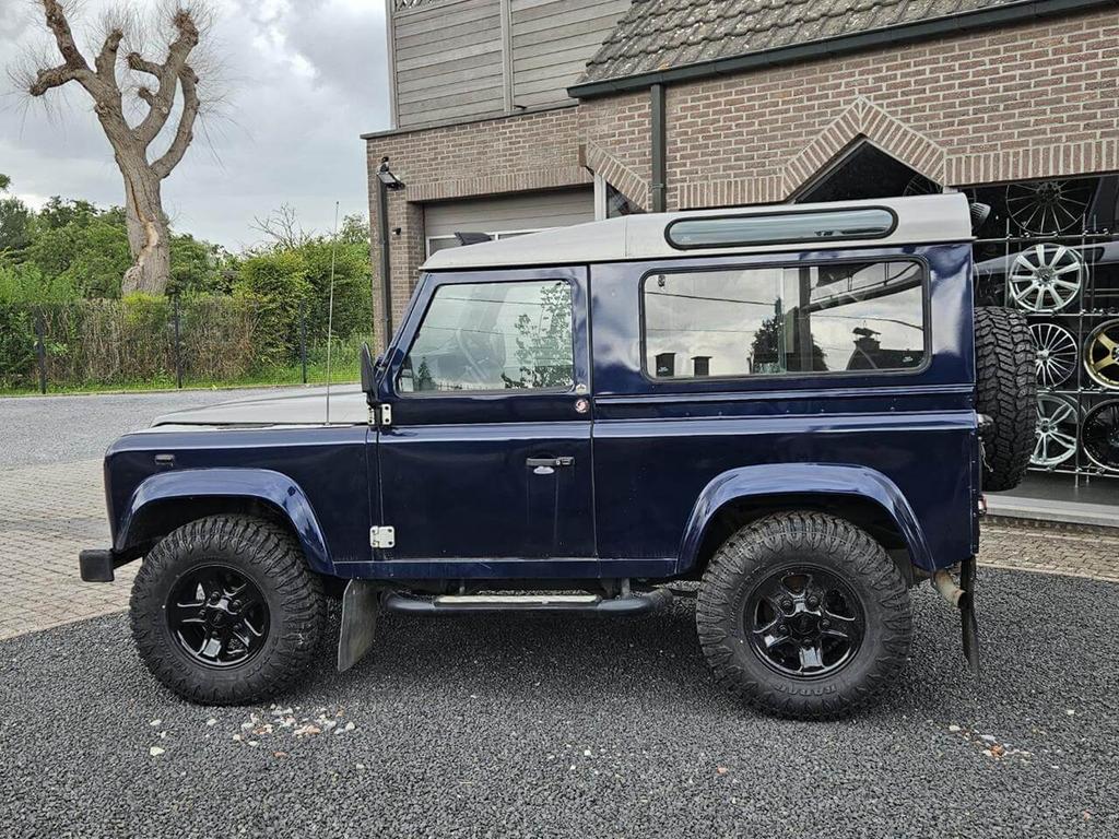 Land Rover Defender 90 2.5Td5, 0 kg, 0 cilinders, Zwart, 2495 cc