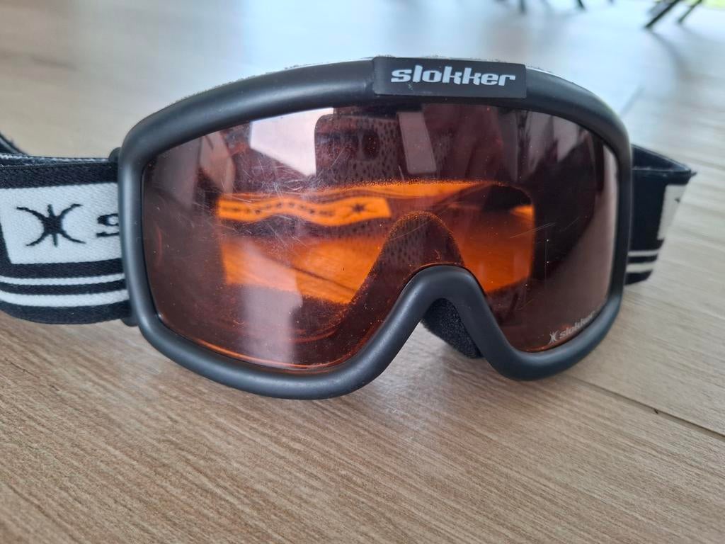 Skibril voor kind, Ophalen