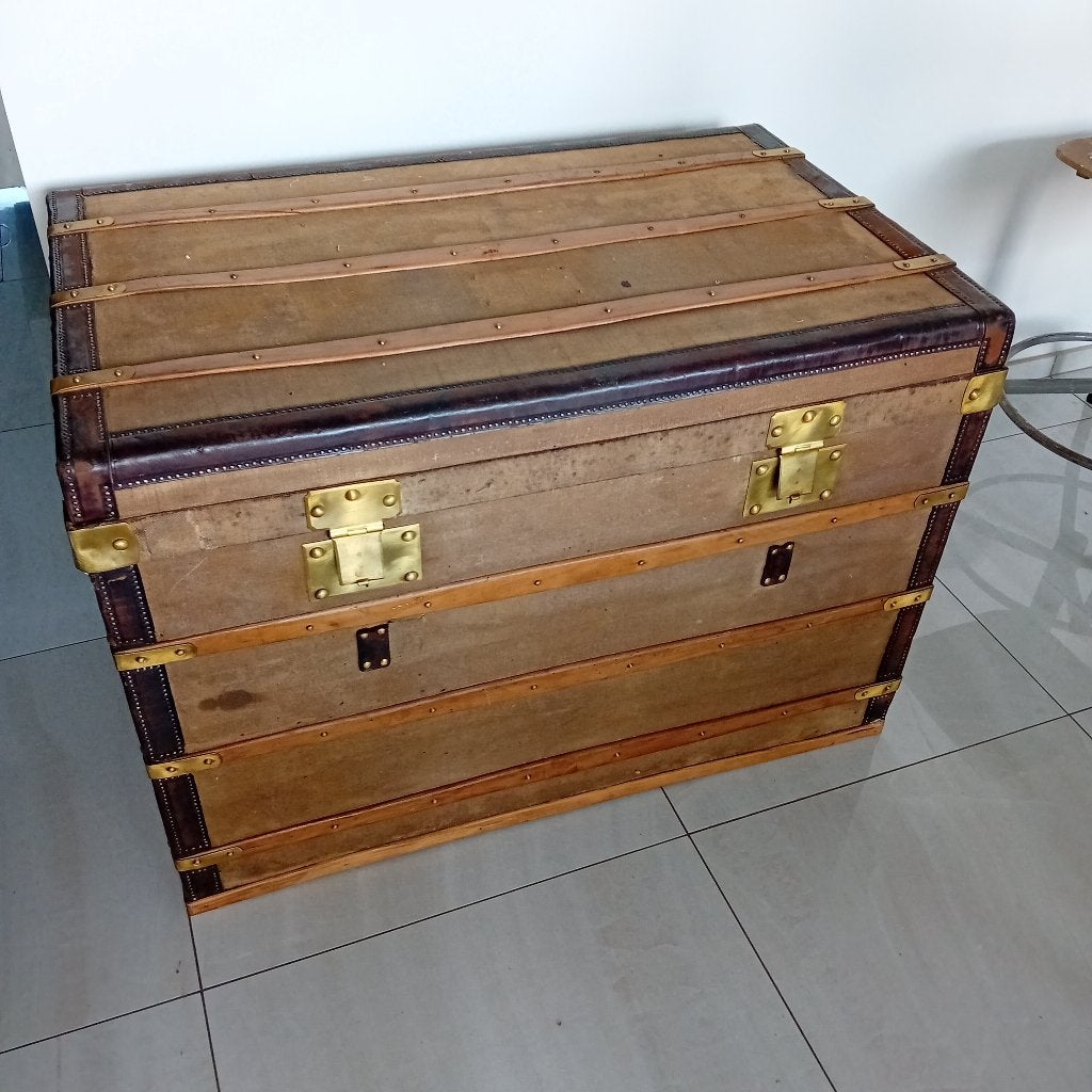 Grote luxueuze antieke kist, Huis en Inrichting, Ophalen, 50 – 75, Gebruikt, 50 tot 100 cm