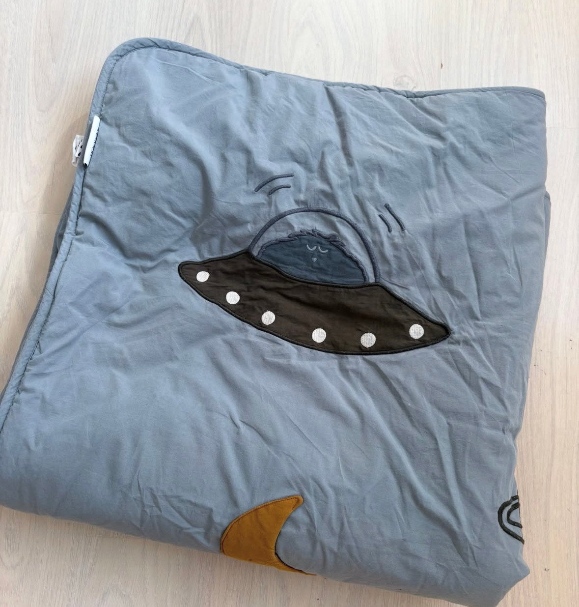 Speelkleed, Enlèvement, Comme neuf