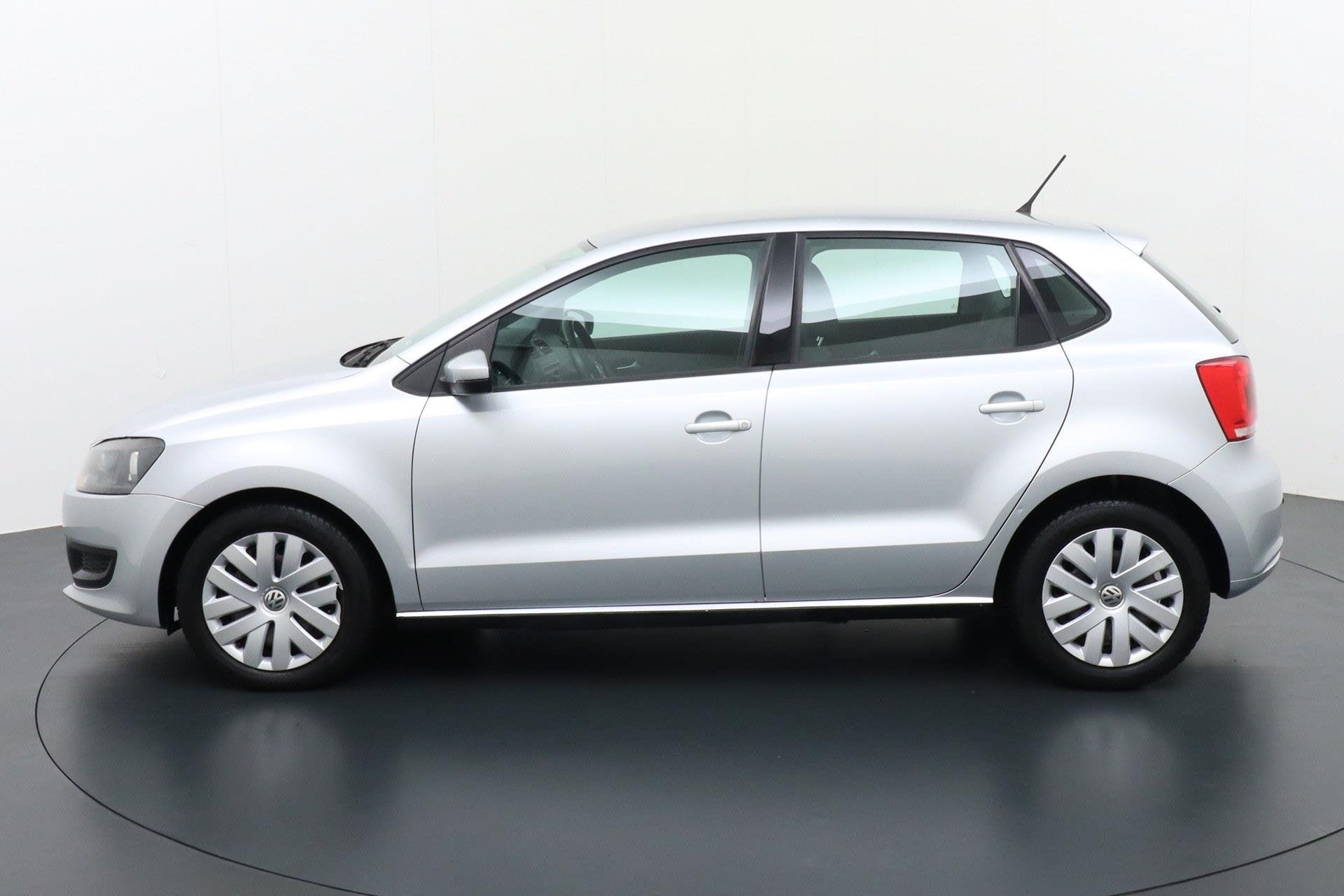 Volkswagen Polo 1.2-12V Comfortline , airco , trekhaak, nieu, Auto's, Voorwielaandrijving, Euro 5, 967 kg, Gebruikt