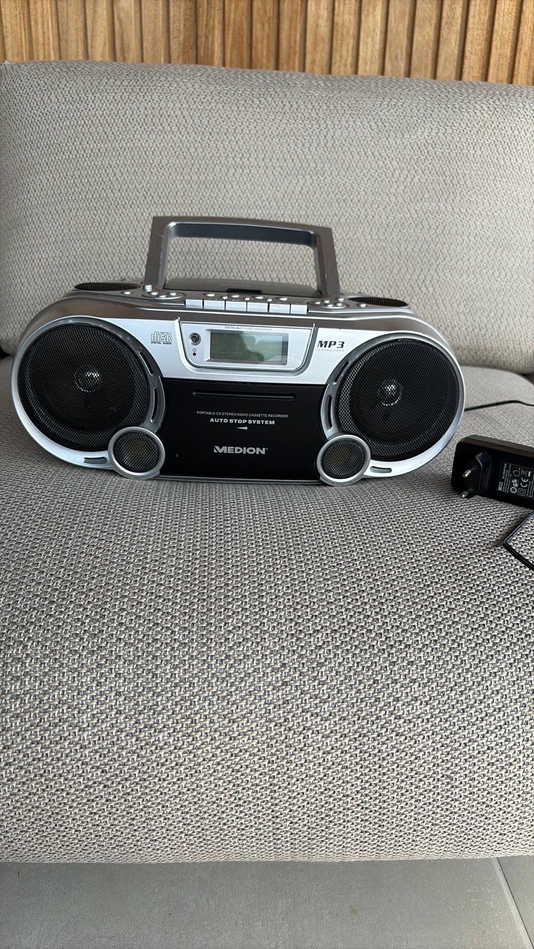 CD/MP3/cassette/radio 3D surround draagbaar, Audio, Tv en Foto, Ophalen, Zo goed als nieuw, Radio